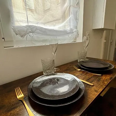 아파트 La Parenthese Champenoise 랭스